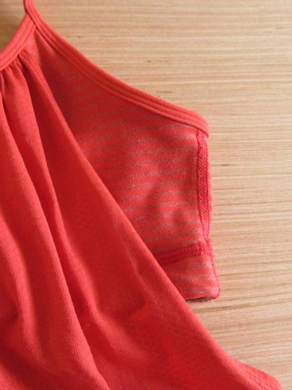 Lululemon No Limits Tank Persimmon Red‑Orange Women’s Size 6 Built‑In Bra